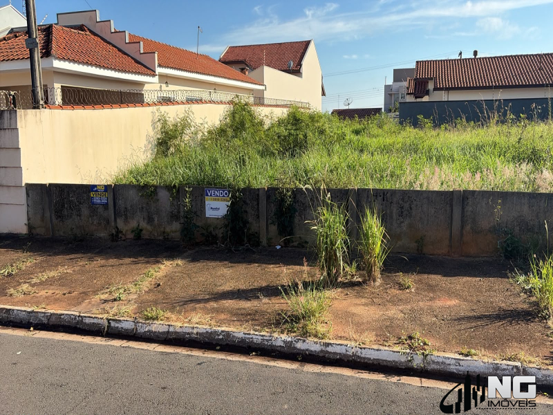 TERRENO 