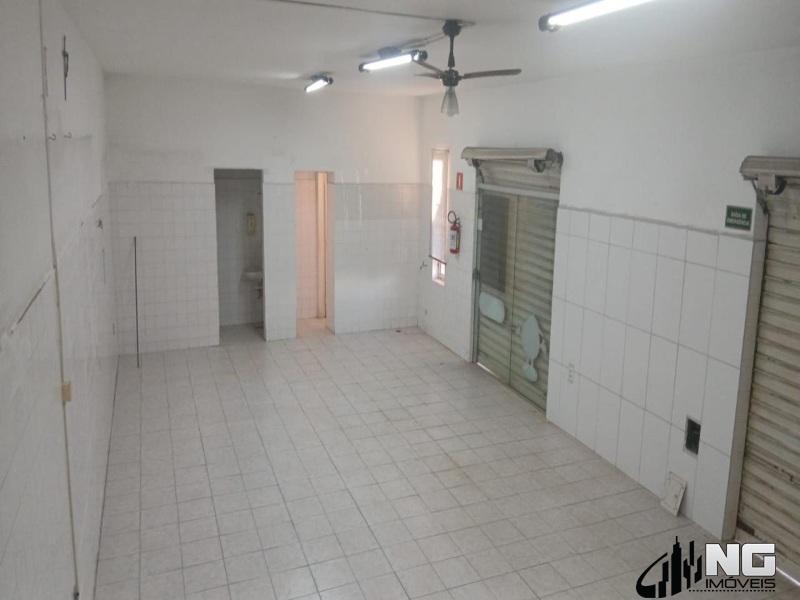 LOCAÇÃO COMERCIAL