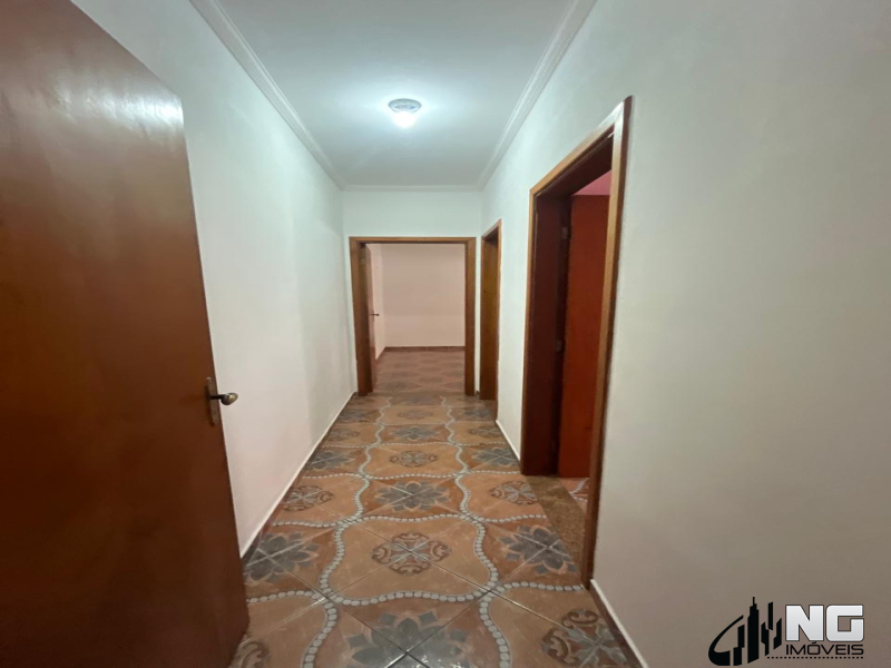 CASA PARA VENDA - PERFEITA OPORTUNIDADE