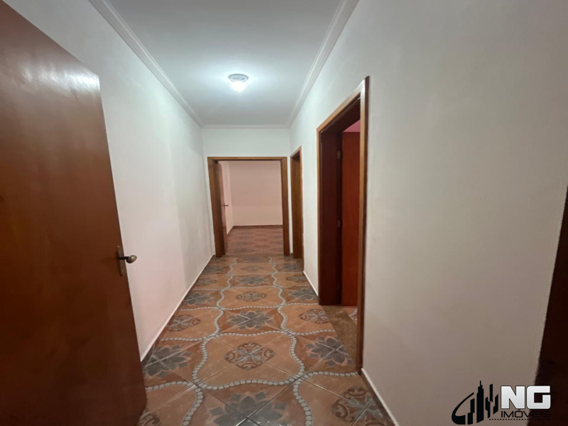 CASA PARA VENDA - PERFEITA OPORTUNIDADE
