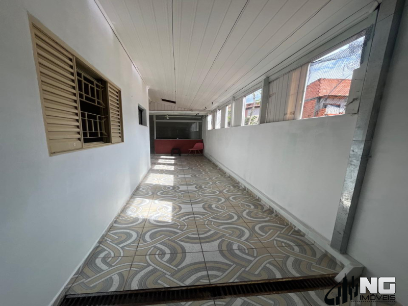 CASA PARA VENDA - PERFEITA OPORTUNIDADE